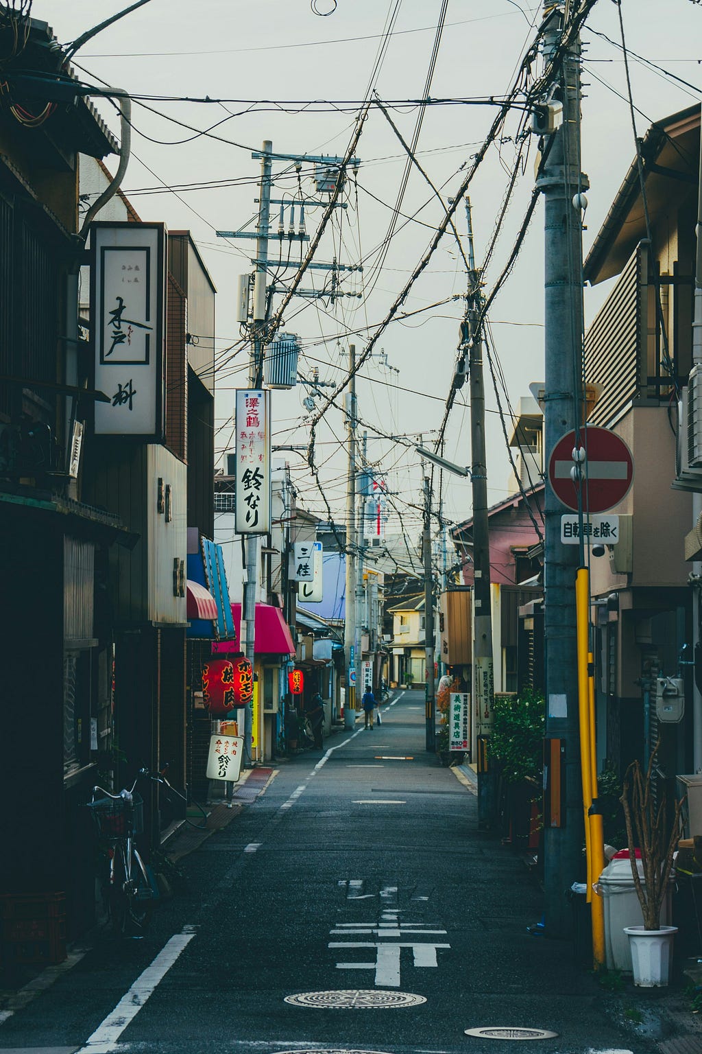 Let’s IOT with Ruuvi & Atlas Stream Processing